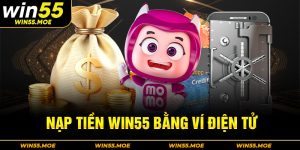 Quảng cáo nạp tiền WIN55 qua ví điện tử với hình ảnh túi tiền vàng, nhân vật hoạt hình Momo và két sắt bảo mật.